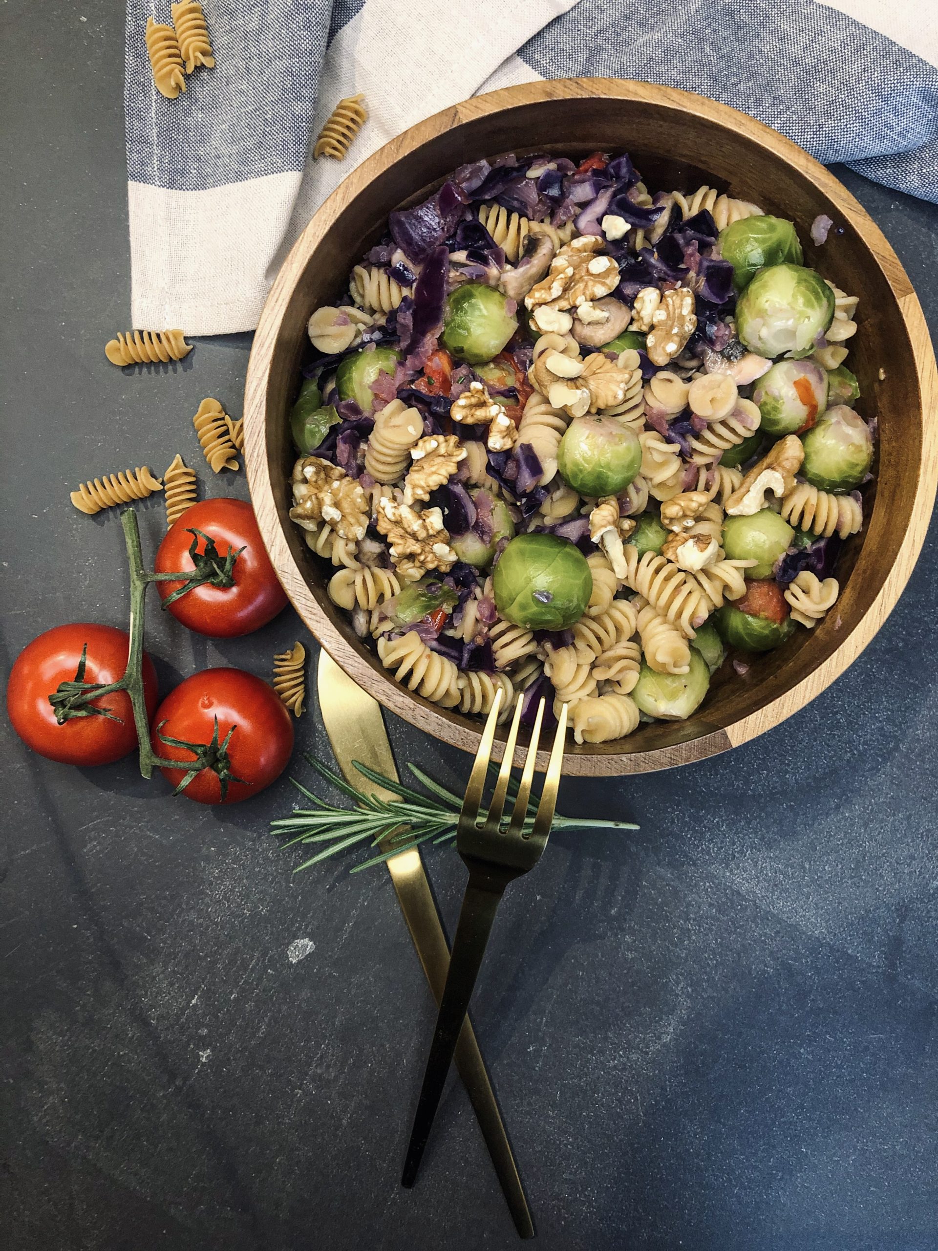 Pasta met spruitjes en walnoten