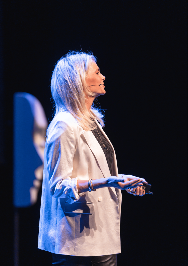 A one day retreat by Charlotte Labee van persoonlijke ontwikkeling en bewustwording waarop je terugkeert naar jouw essentie.